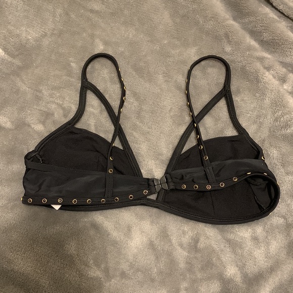👙 ASOS Metal Rivets Bikini black top - Picture 4 of 5